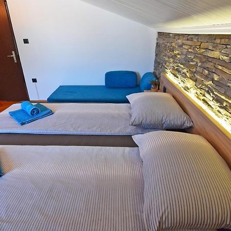 PUY Apartment Leona מראה חיצוני תמונה
