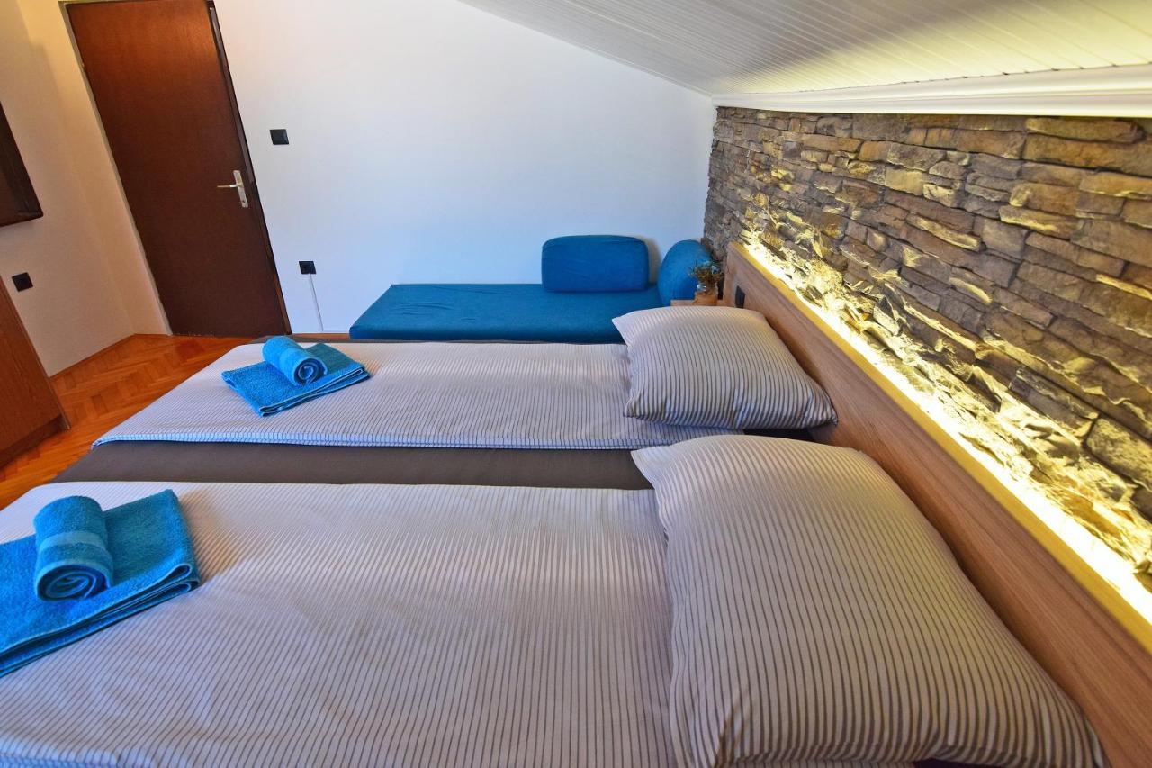 PUY Apartment Leona מראה חיצוני תמונה