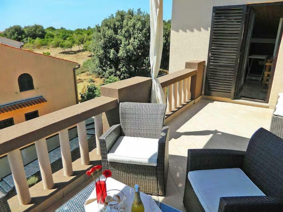 PUY Apartment Leona מראה חיצוני תמונה